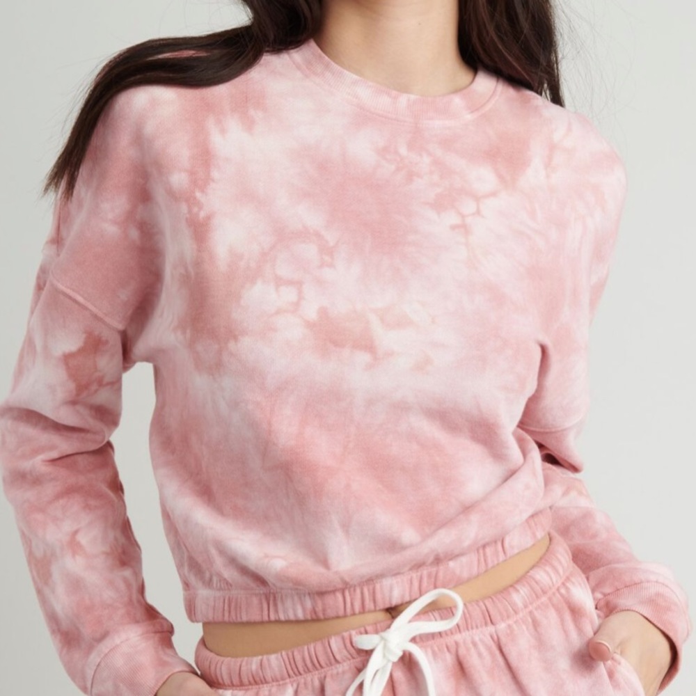 Pink garage cropped sweatshirt